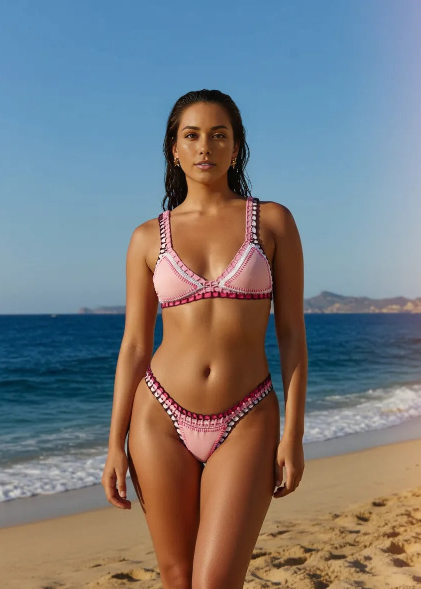 NAÏA – Rose Riviera